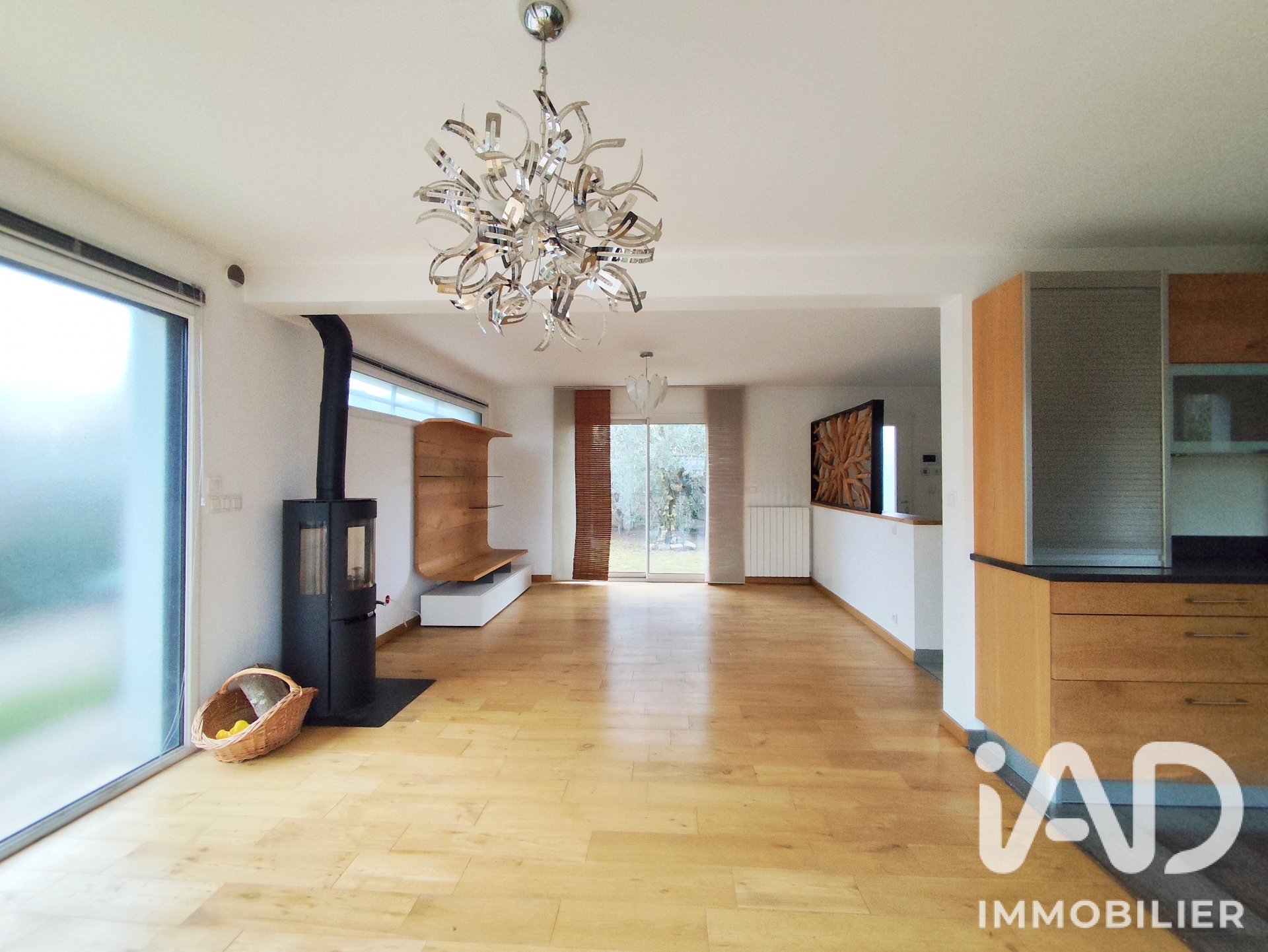 Vente maison à La Ville-du-Bois (91620) : maison 8 pièces 189 m² - 2109667 — 6