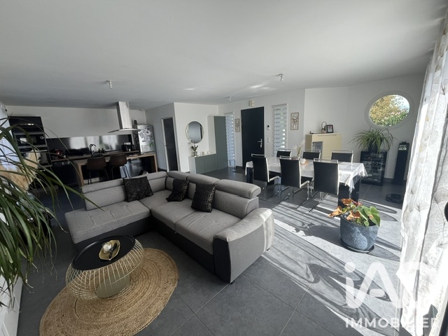 Vente maison à Jaunay-Marigny (86130) : maison 5 pièces 105 m² - 2107571 — 5
