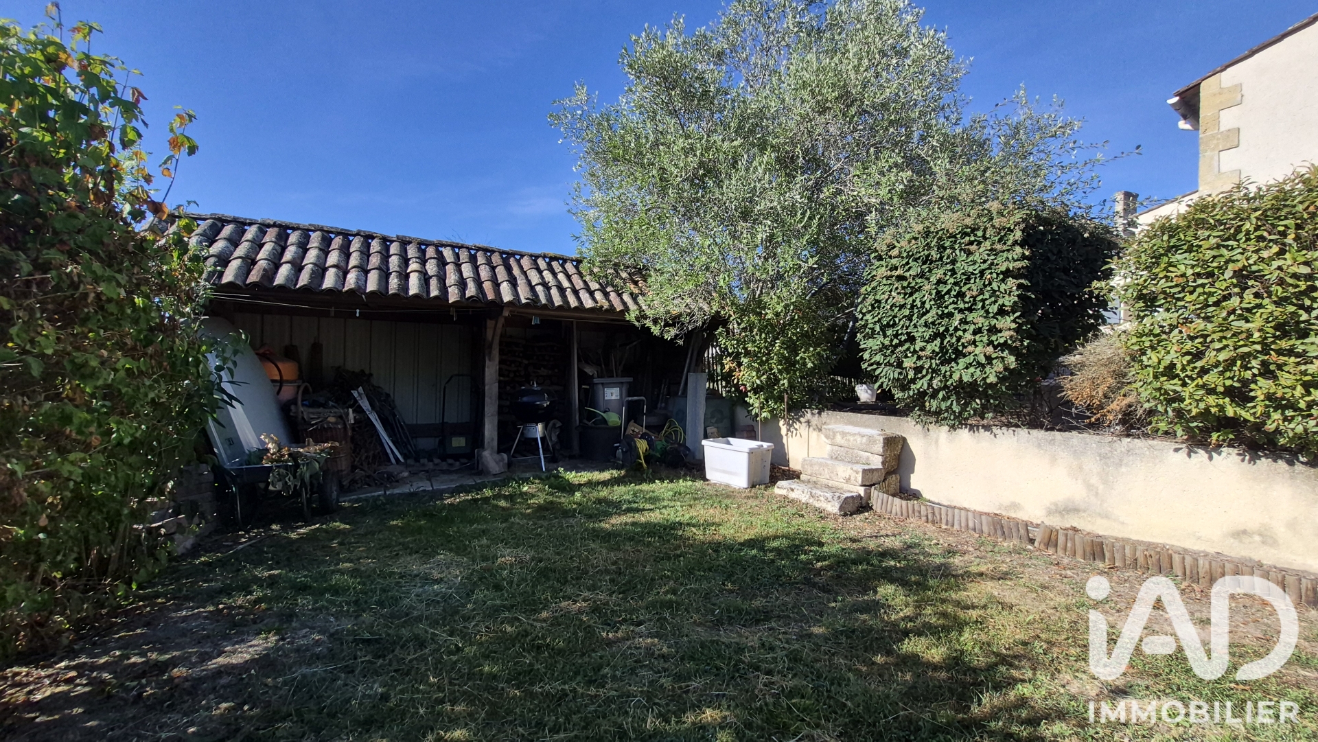 Vente maison à Montpeyroux (24610) : maison de village 7 pièces 198 m² - 2109433 — 13