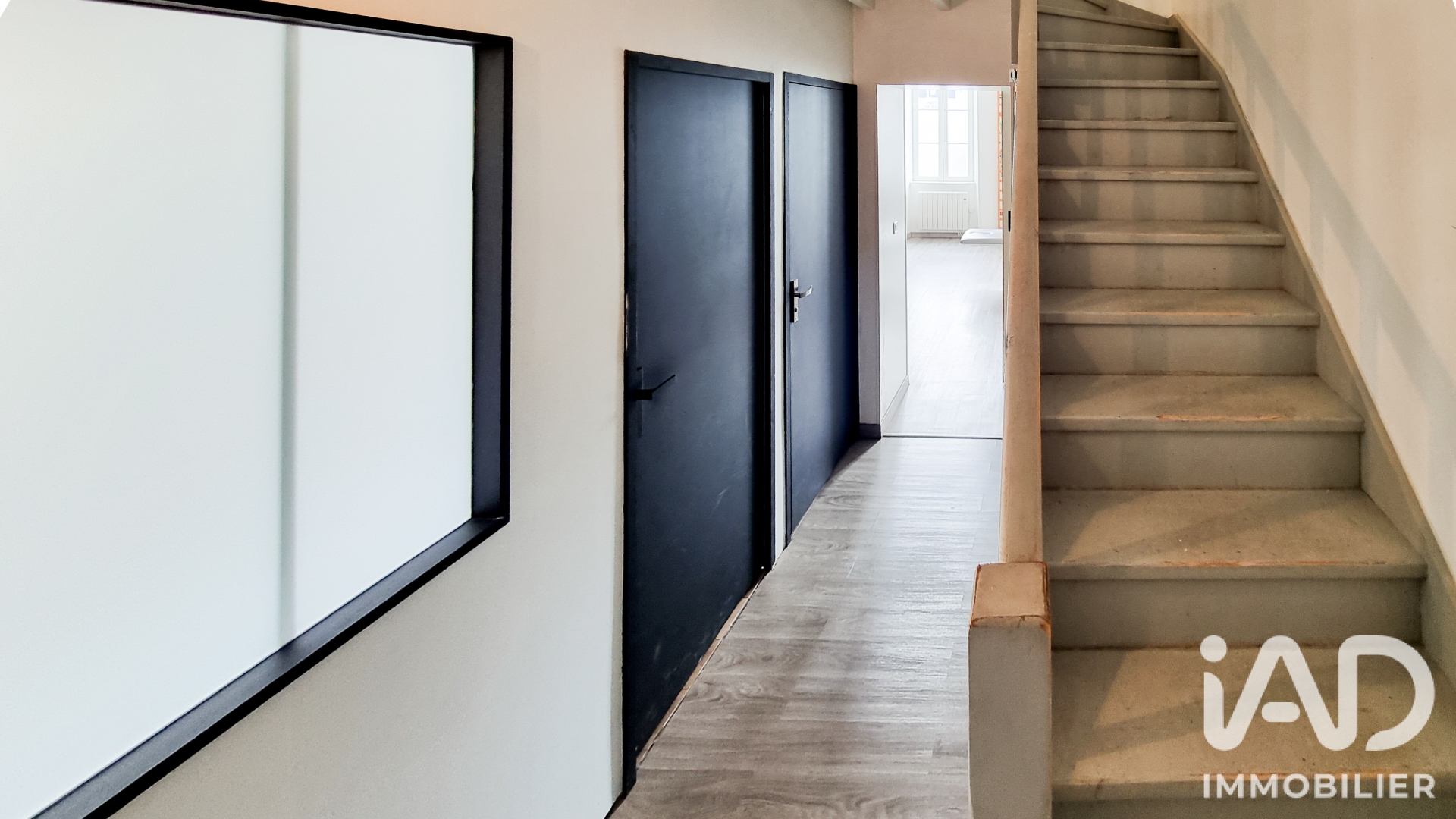 Vente maison à Salles-sur-Mer (17220) : maison de village 4 pièces 118 m² - 2104848 — 6