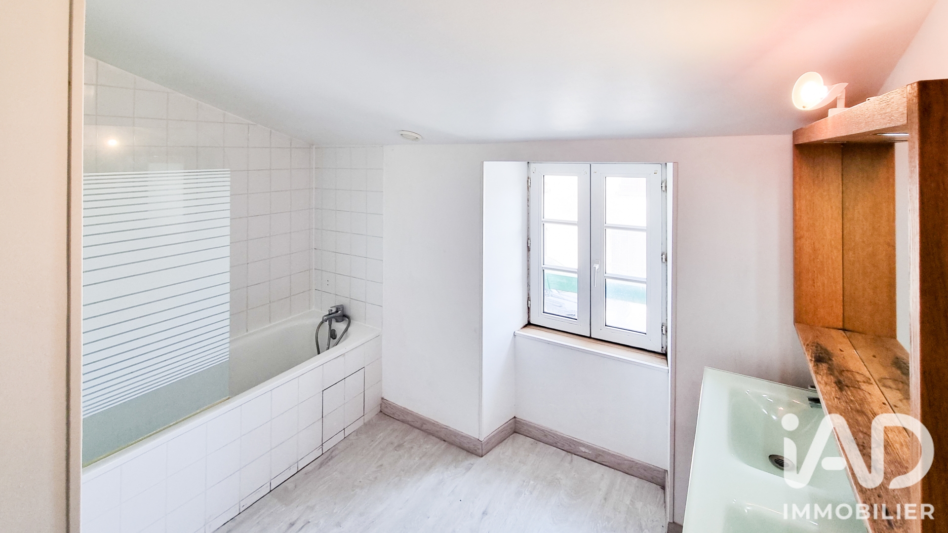 Vente maison à Salles-sur-Mer (17220) : maison de village 4 pièces 118 m² - 2104848 — 14