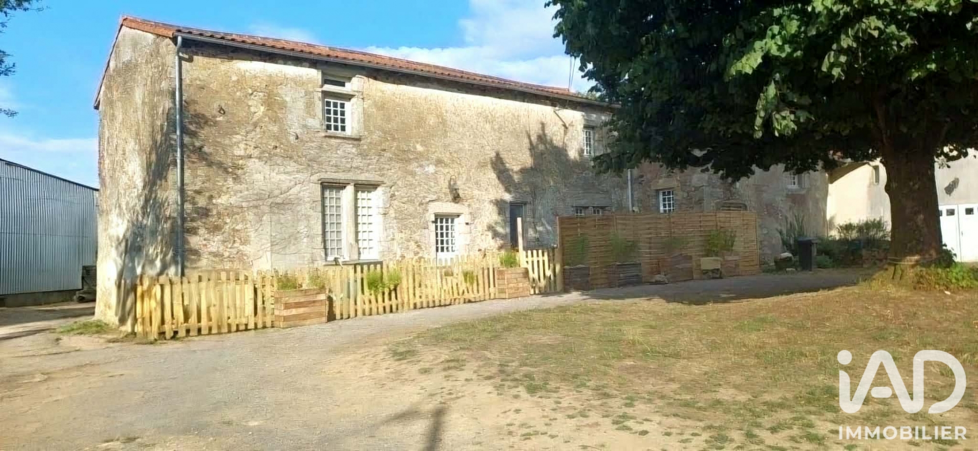 Maison à Essarts-en-Bocage