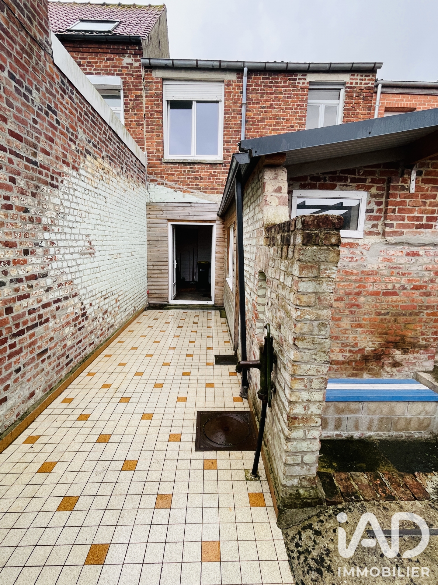 Vente immeuble 75 m² à Hazebrouck (59190) - 2104055 — 12