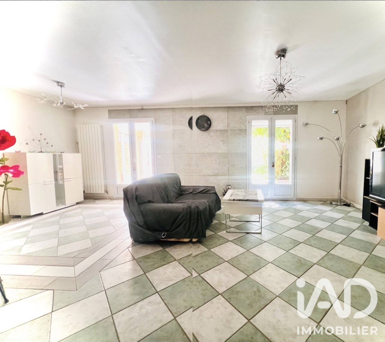 Vente maison à Saint-Maximin-la-Sainte-Baume (83470) : maison traditionnelle 6 pièces 123 m² - 2110255 — 4