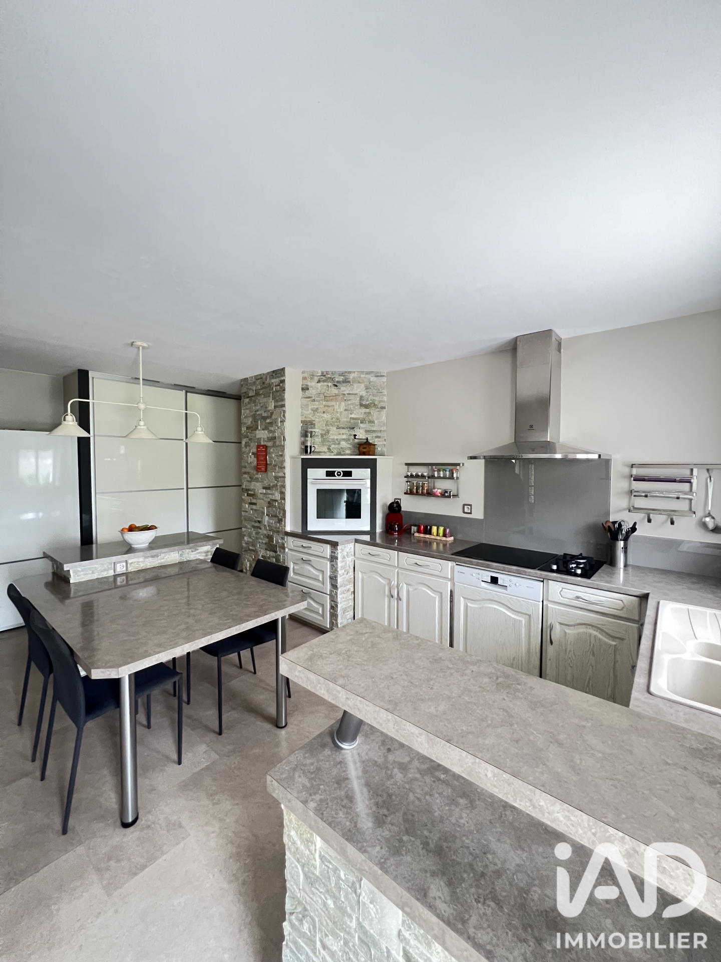 Vente maison à Saint-agnant (17620) : maison 8 pièces 168 m² - 2110851 — 8