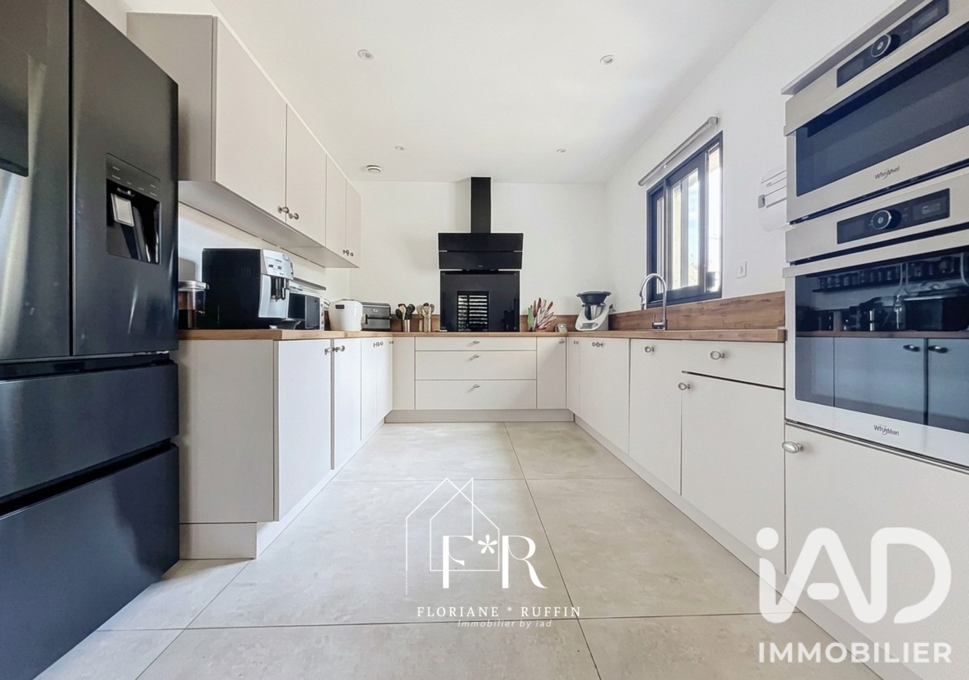 Vente maison à Morières-lès-Avignon (84310) : maison 6 pièces 159 m² - 2106890 — 10