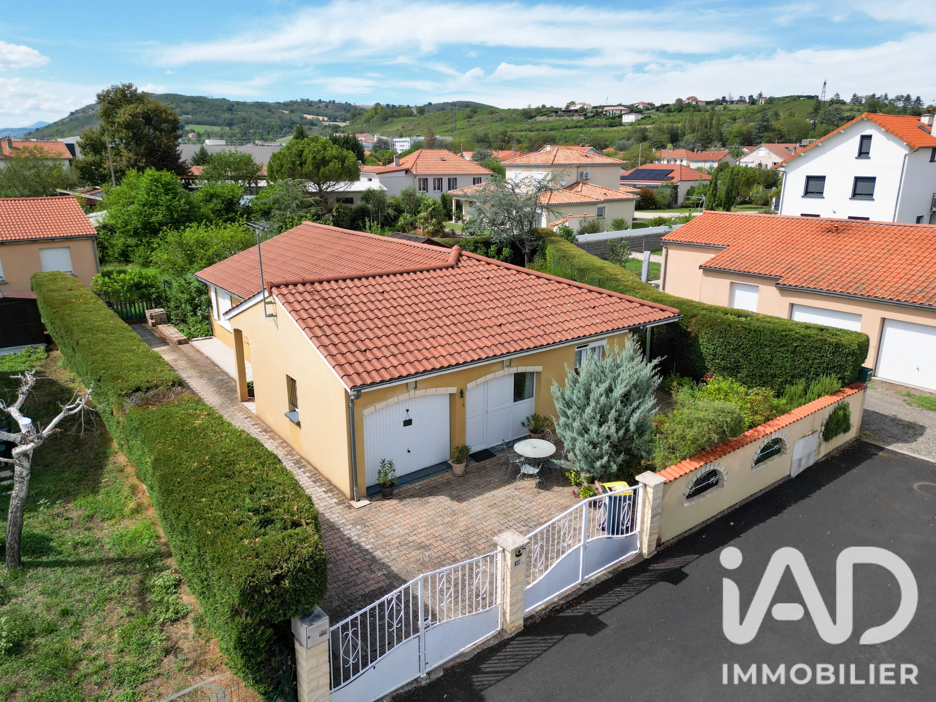 Maison à vendre à Issoire — 269 000 € — IAD France