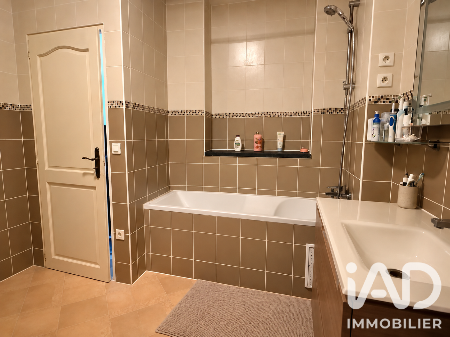 Vente maison à Roubaix (59100) : maison de ville 5 pièces 110 m² - 2101714 — 12