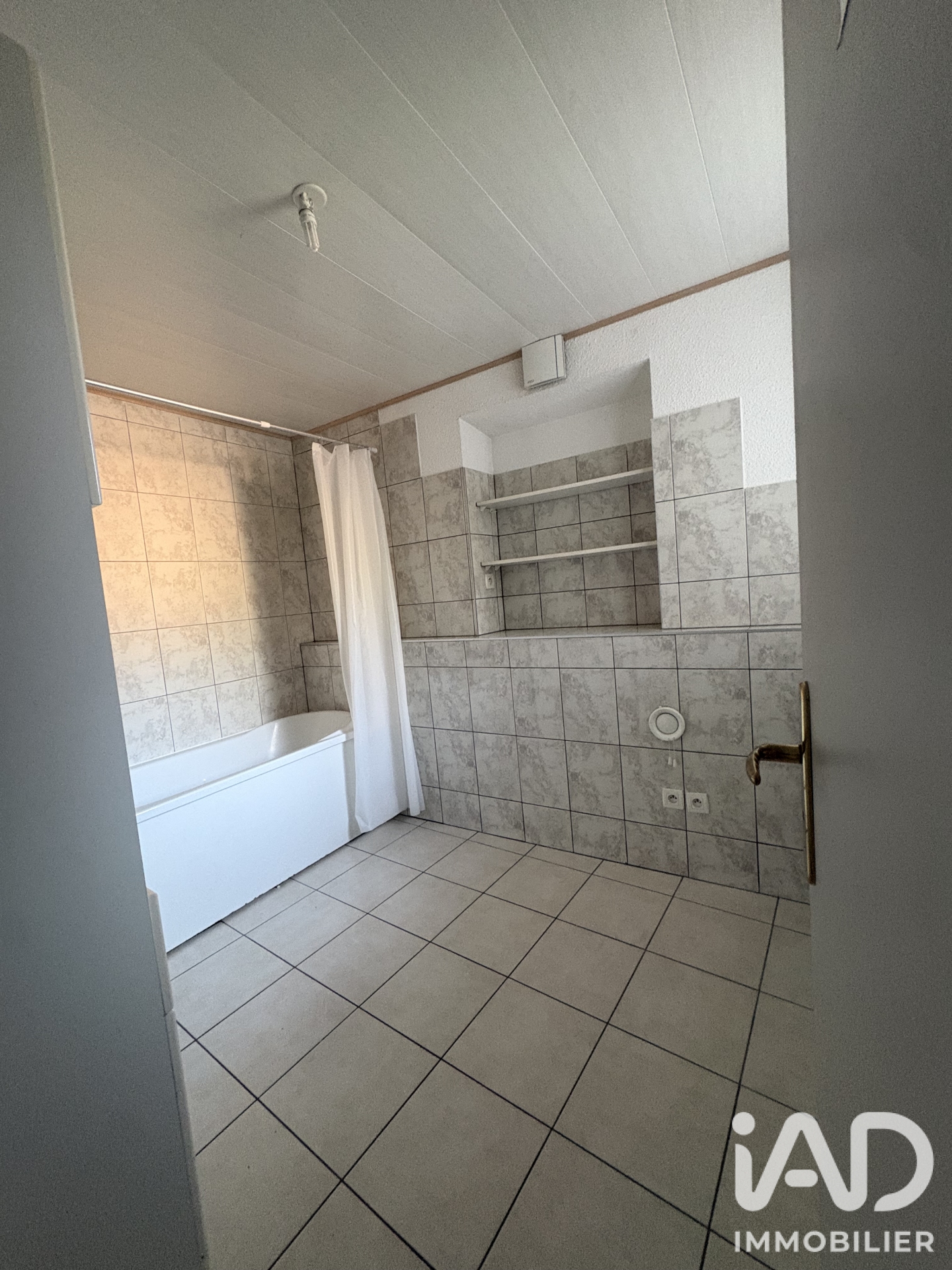 Vente appartement à Saint-Étienne-de-Cuines (73130) : appartement 3 pièces 71 m² - 2111304 — 5