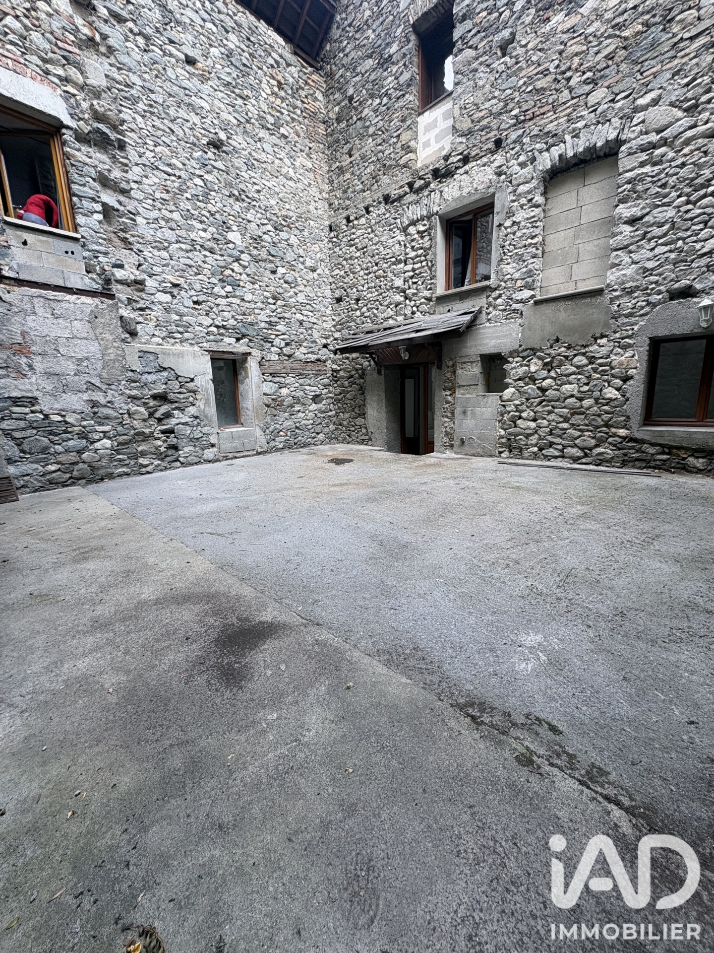 Vente appartement à Saint-Étienne-de-Cuines (73130) : appartement 3 pièces 71 m² - 2111304 — 11