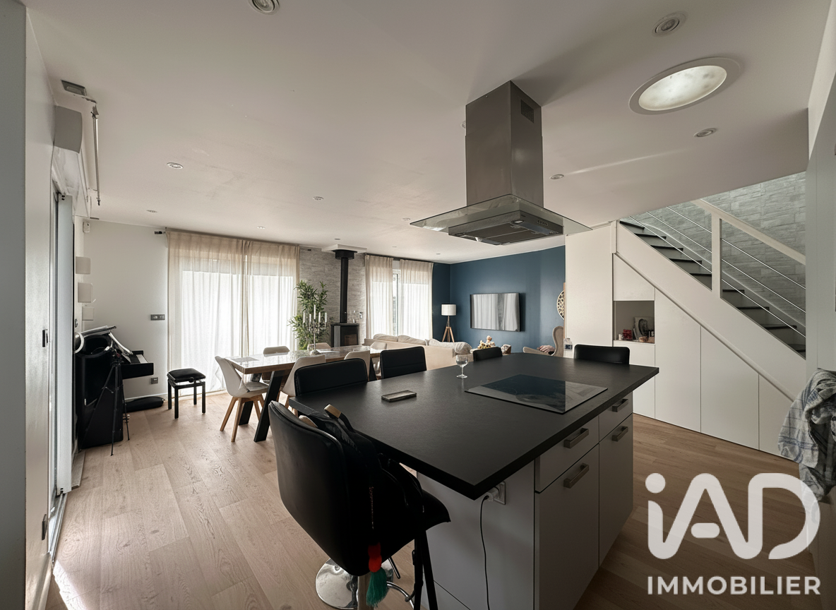Vente maison à Thorigné-Fouillard (35235) : maison 7 pièces 160 m² - 2110943 — 4