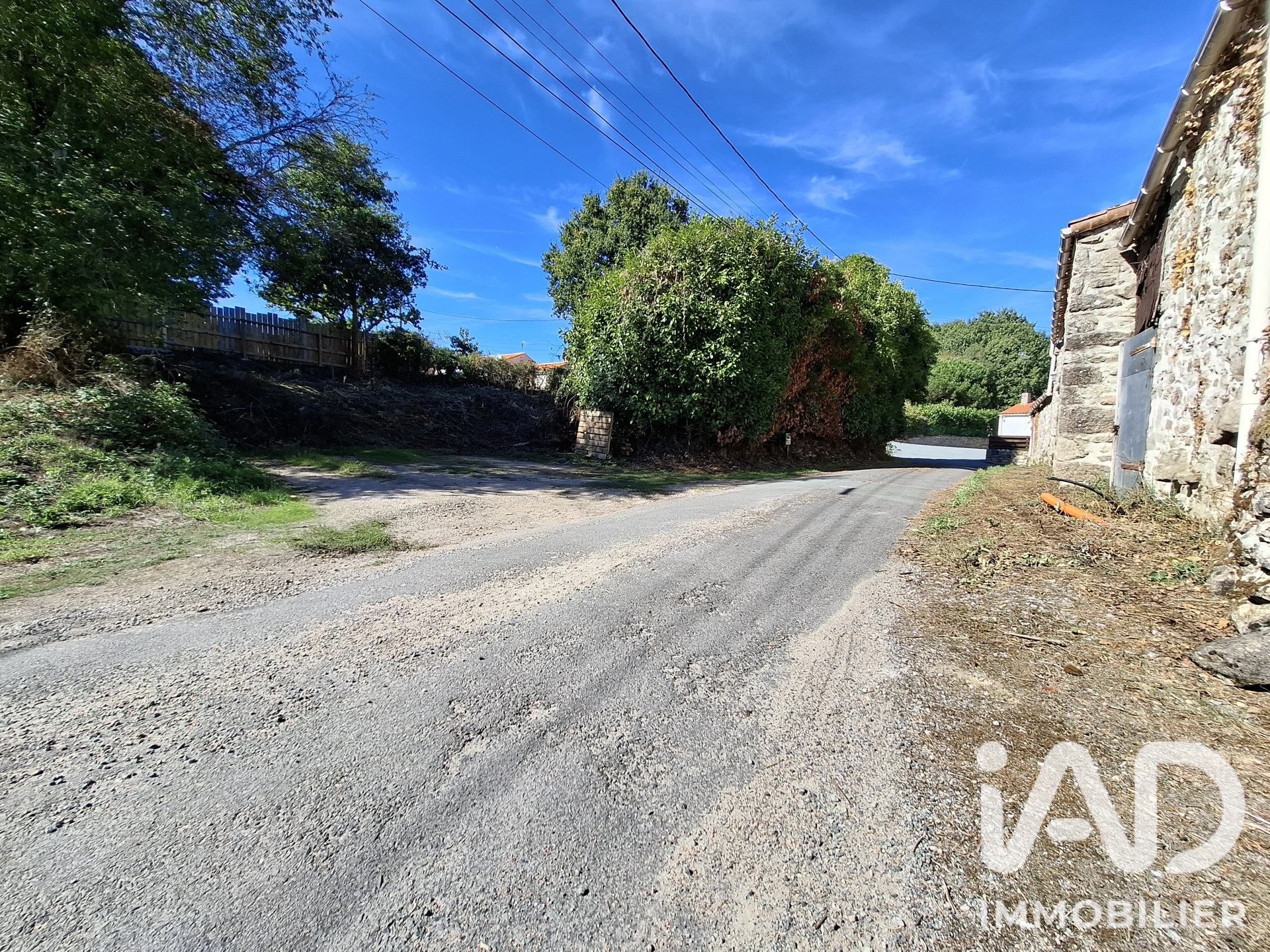 Vente maison à Aizenay (85190) : maison de village 2 pièces 58 m² - 2101800 — 17