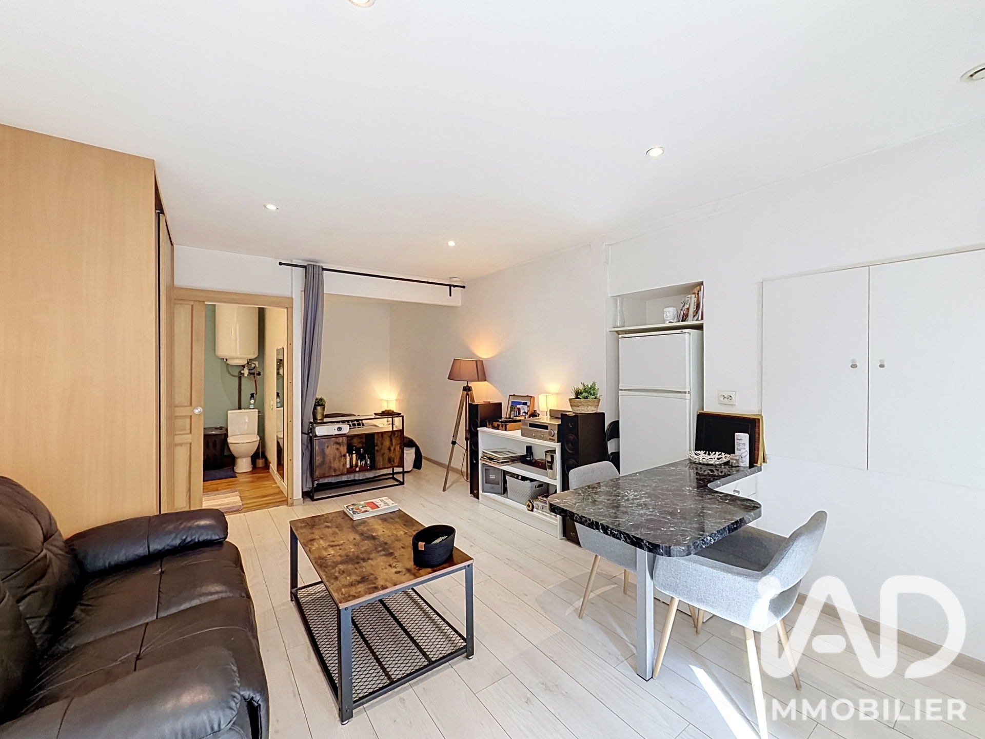 Vente appartement à Crémieu (38460) : appartement 4 pièces 143 m² - 2102721 — 16