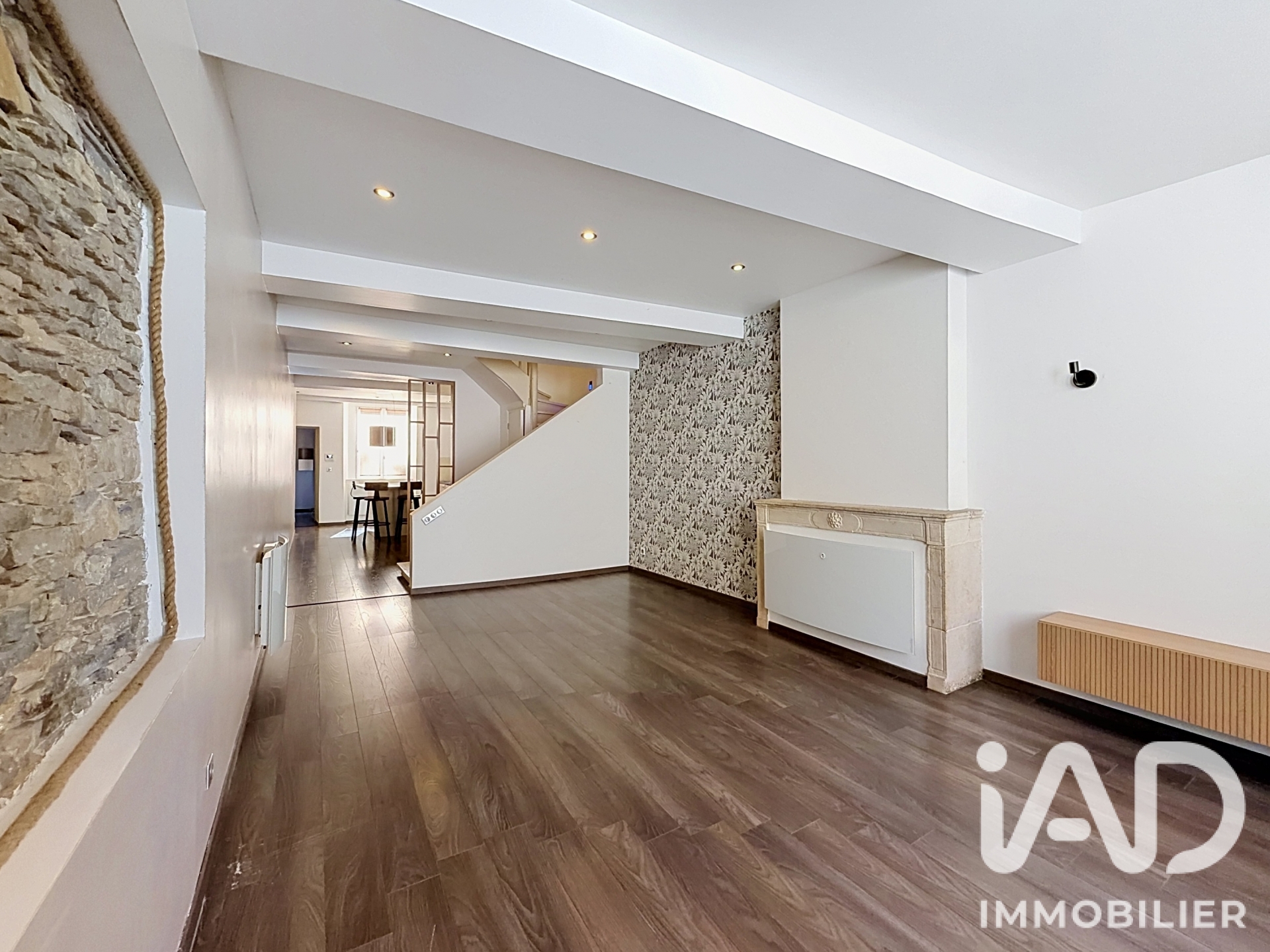 Vente appartement à Crémieu (38460) : appartement 4 pièces 143 m² - 2102721 — 8