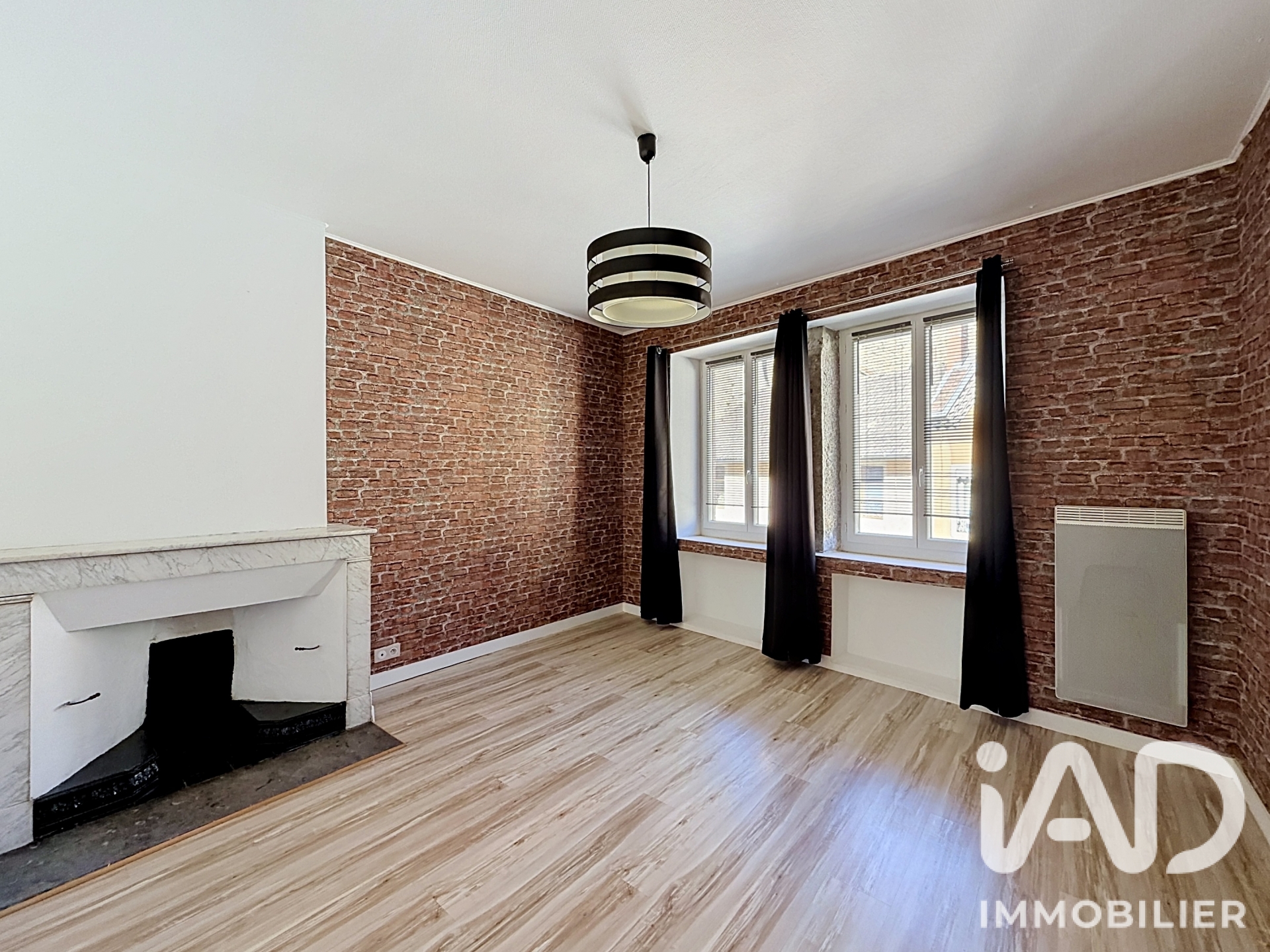 Vente appartement à Crémieu (38460) : appartement 4 pièces 143 m² - 2102721 — 15