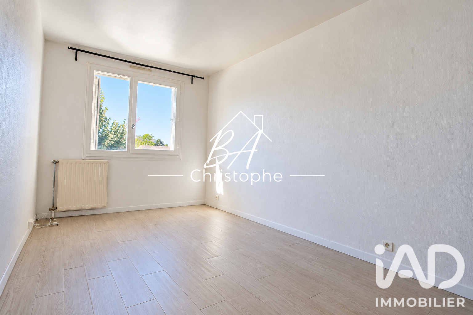 Vente appartement à Ermont (95120) : appartement 2 pièces 56 m² - 2110204 — 8