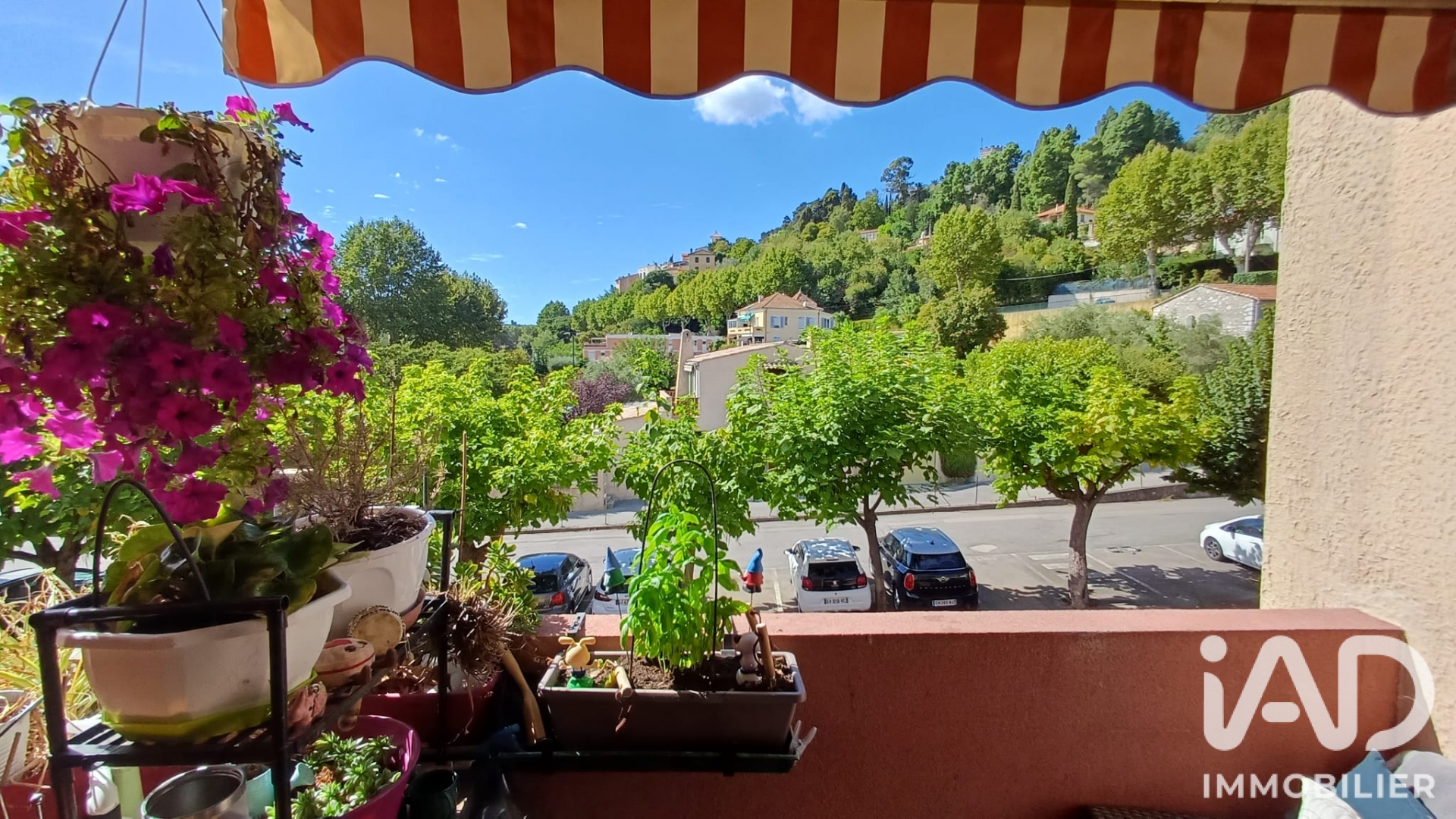 Appartement à vendre à Villeneuve-Loubet — 325 000 € — IAD France