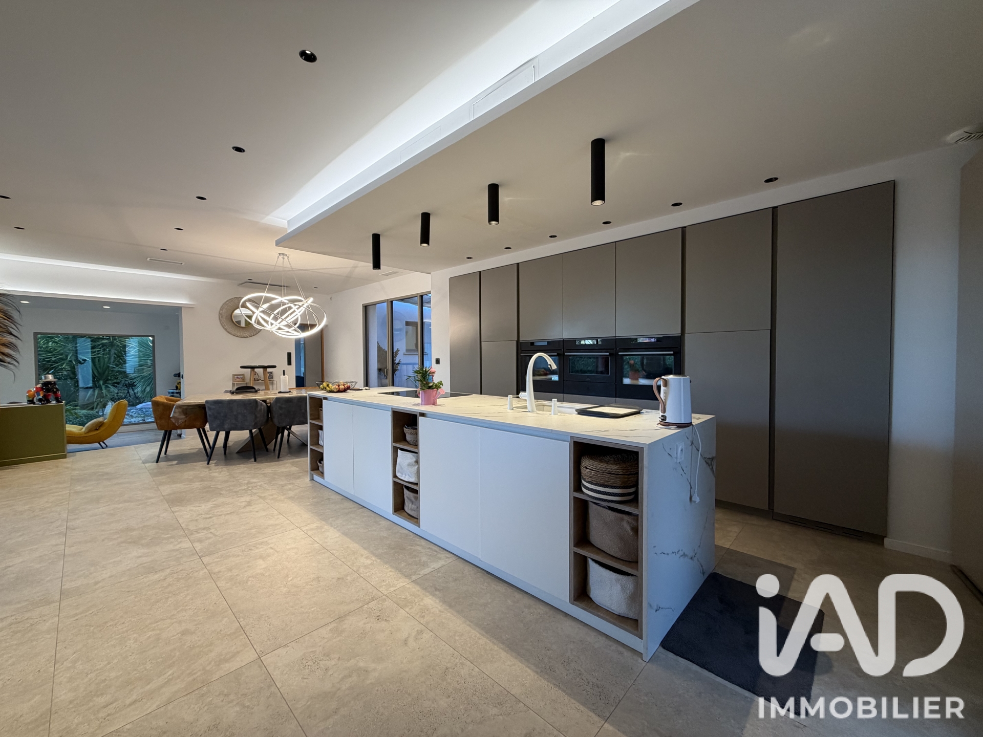 Vente maison à Nages-et-Solorgues (30114) : maison d'architecte 5 pièces 160 m² - 2111765 — 12