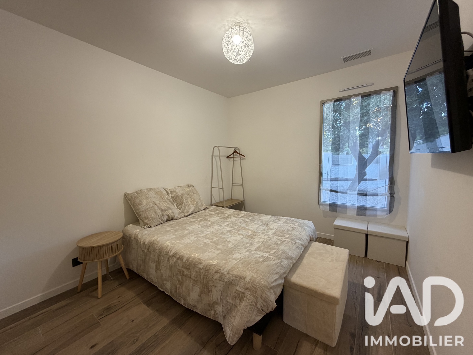 Vente maison à Nages-et-Solorgues (30114) : maison d'architecte 5 pièces 160 m² - 2111765 — 22