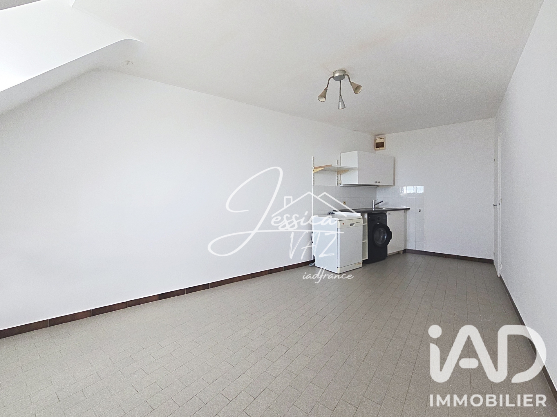 Appartement à vendre à Dammartin-en-Goële — 84 900 € — IAD France