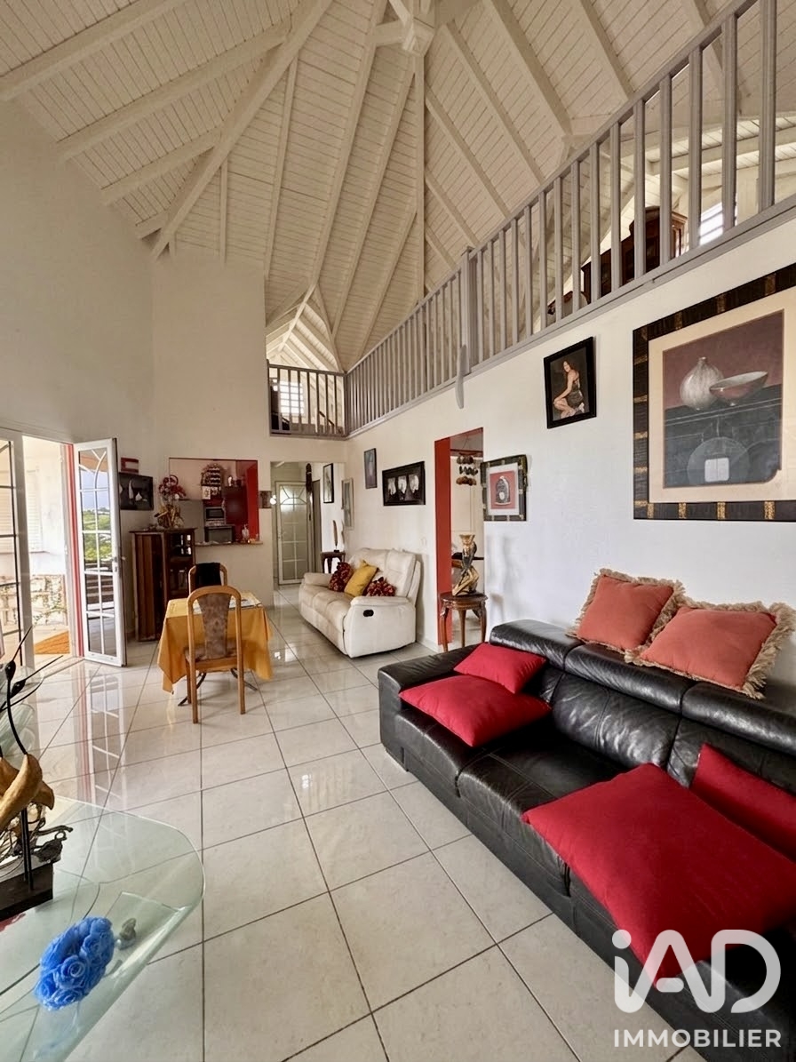 Vente maison à Sainte-Anne (97180) : maison 4 pièces 133 m² - 2111482 — 4