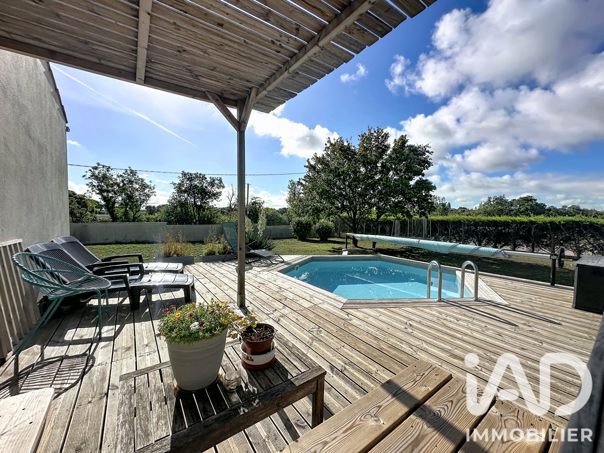 Vente maison à Nuaillé-d'Aunis (17540) : maison 6 pièces 140 m² - 2102852 — 24
