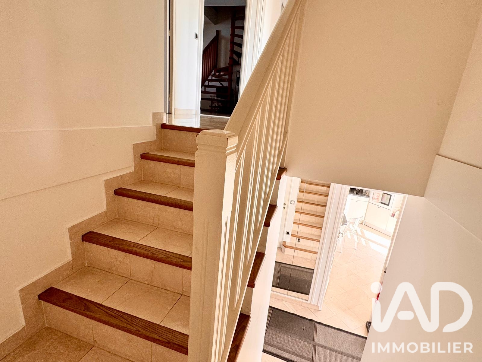 Vente maison à Sucy-en-Brie (94370) : maison 5 pièces 122 m² - 2110492 — 8