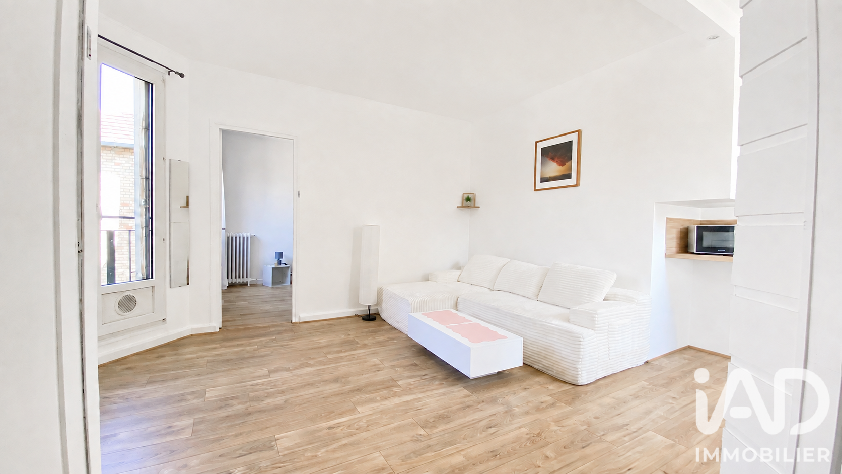 Appartement à vendre à Clichy — 242 000 € — IAD France