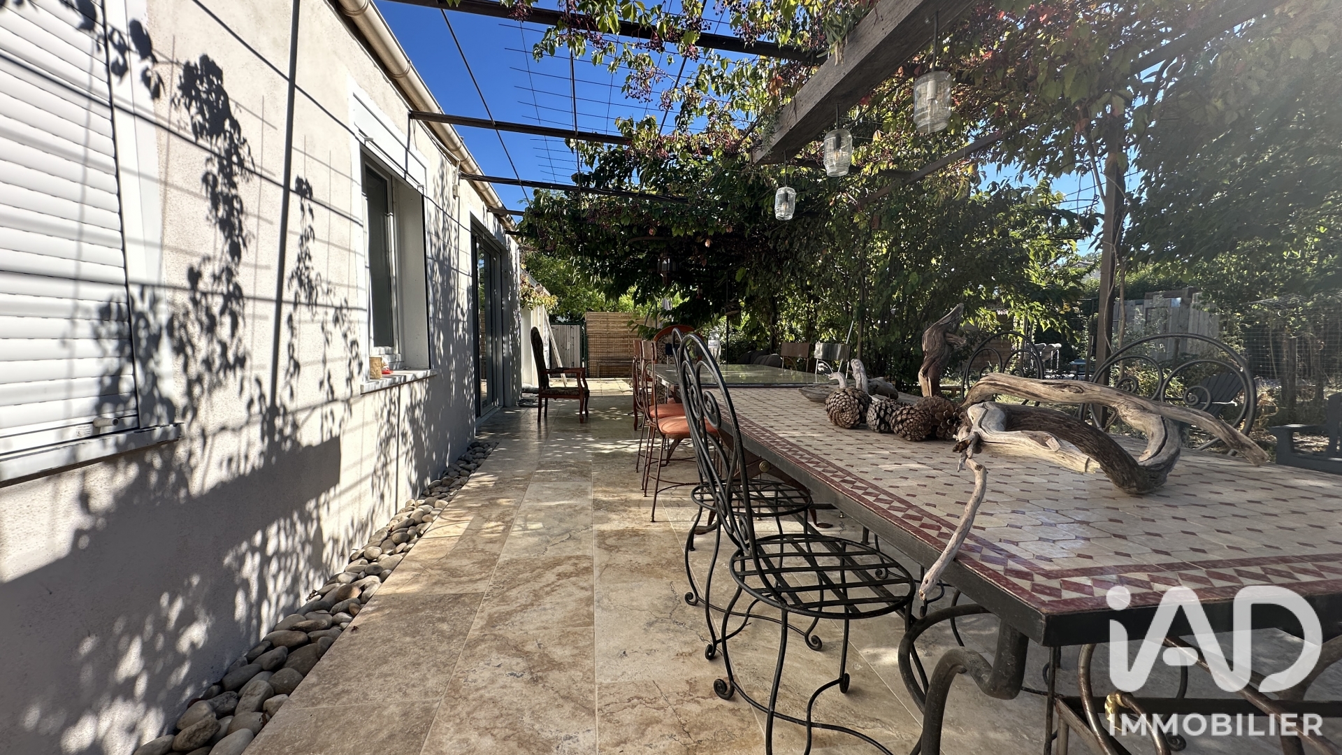 Vente maison à Le Thor (84250) : maison 5 pièces 170 m² - 2111454 — 4