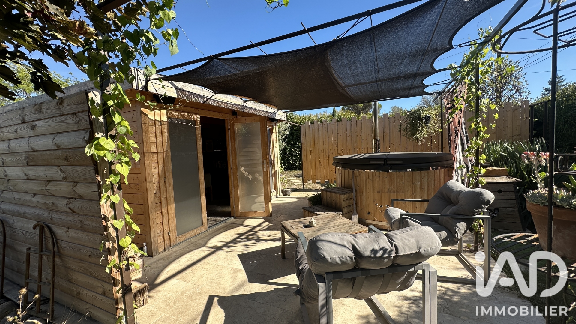 Vente maison à Le Thor (84250) : maison 5 pièces 170 m² - 2111454 — 12