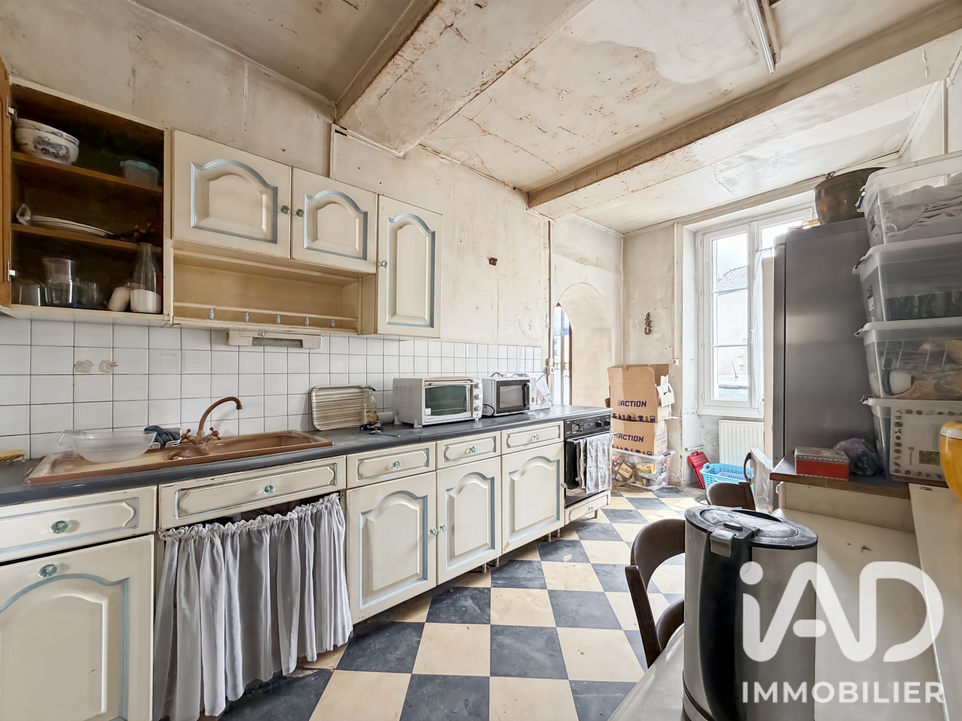 Vente maison à Soulgé-sur-Ouette (53210) : maison de village 5 pièces 90 m² - 2098867 — 4
