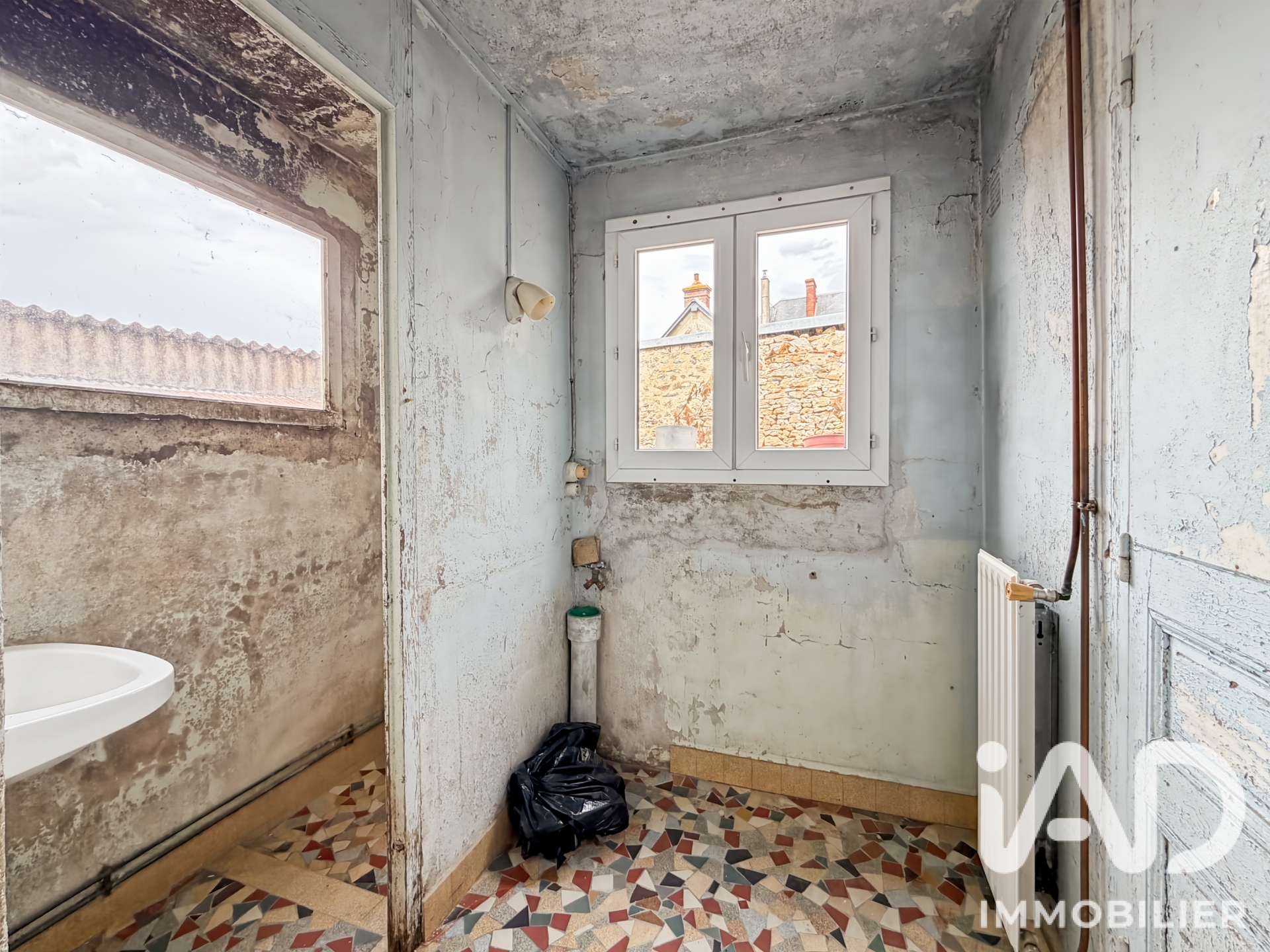 Vente maison à Soulgé-sur-Ouette (53210) : maison de village 5 pièces 90 m² - 2098867 — 12