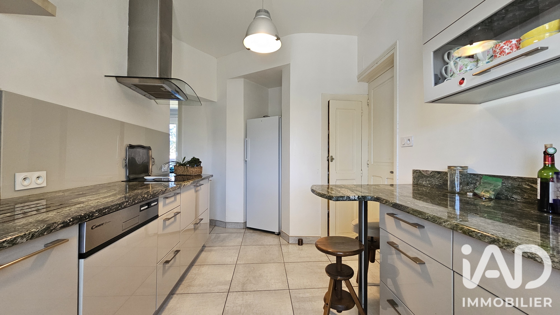 Vente maison à Maurs (15600) : maison d'architecte 6 pièces 248 m² - 2106438 — 10