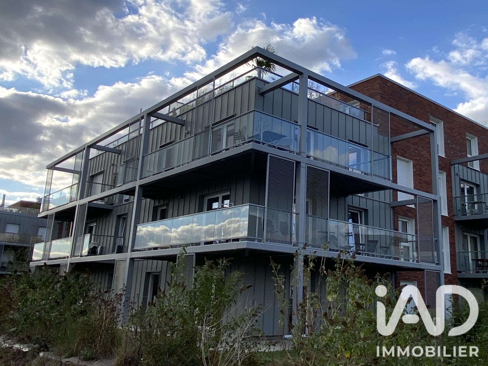 Appartement à vendre à Lesquin — 418 000 € — IAD France