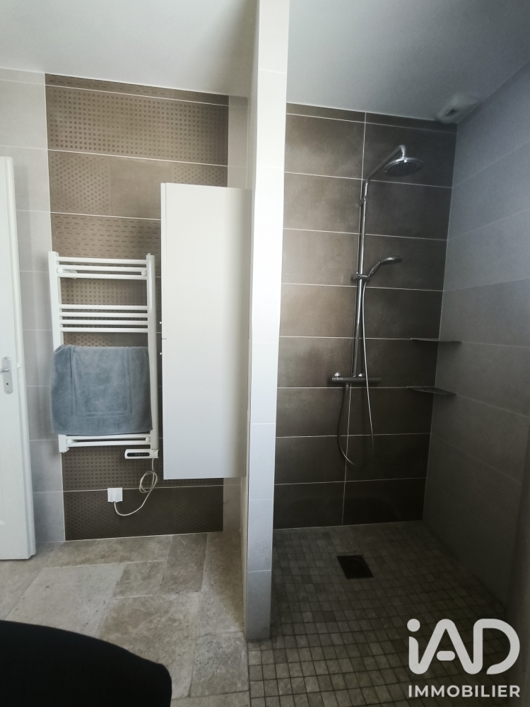 Vente maison à Gémozac (17260) : maison 4 pièces 103 m² - 2112880 — 23