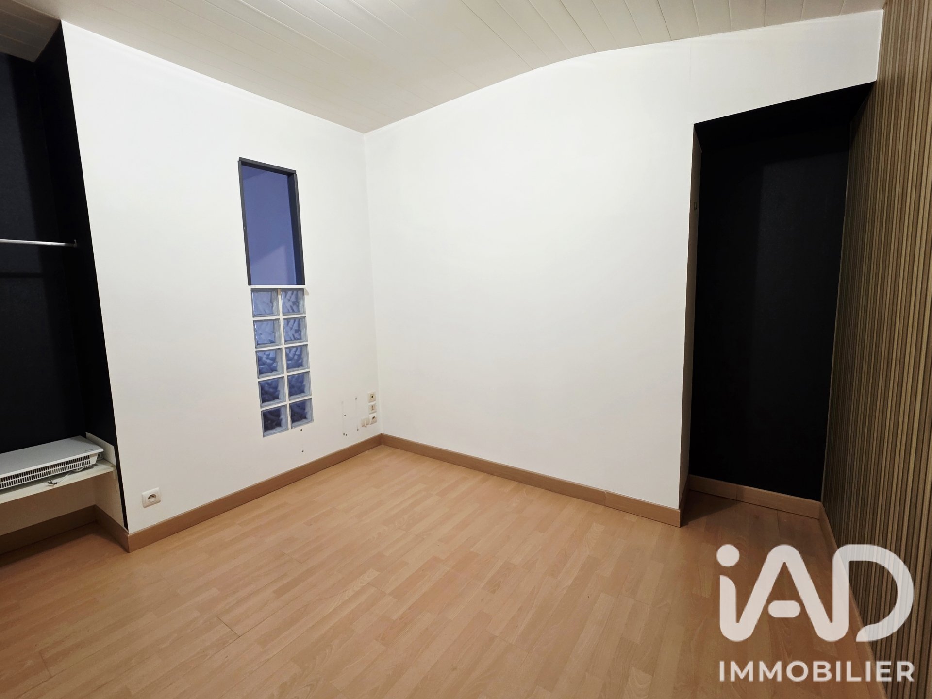 Vente maison à Rouillac (16170) : maison de ville 3 pièces 90 m² - 2112572 — 6