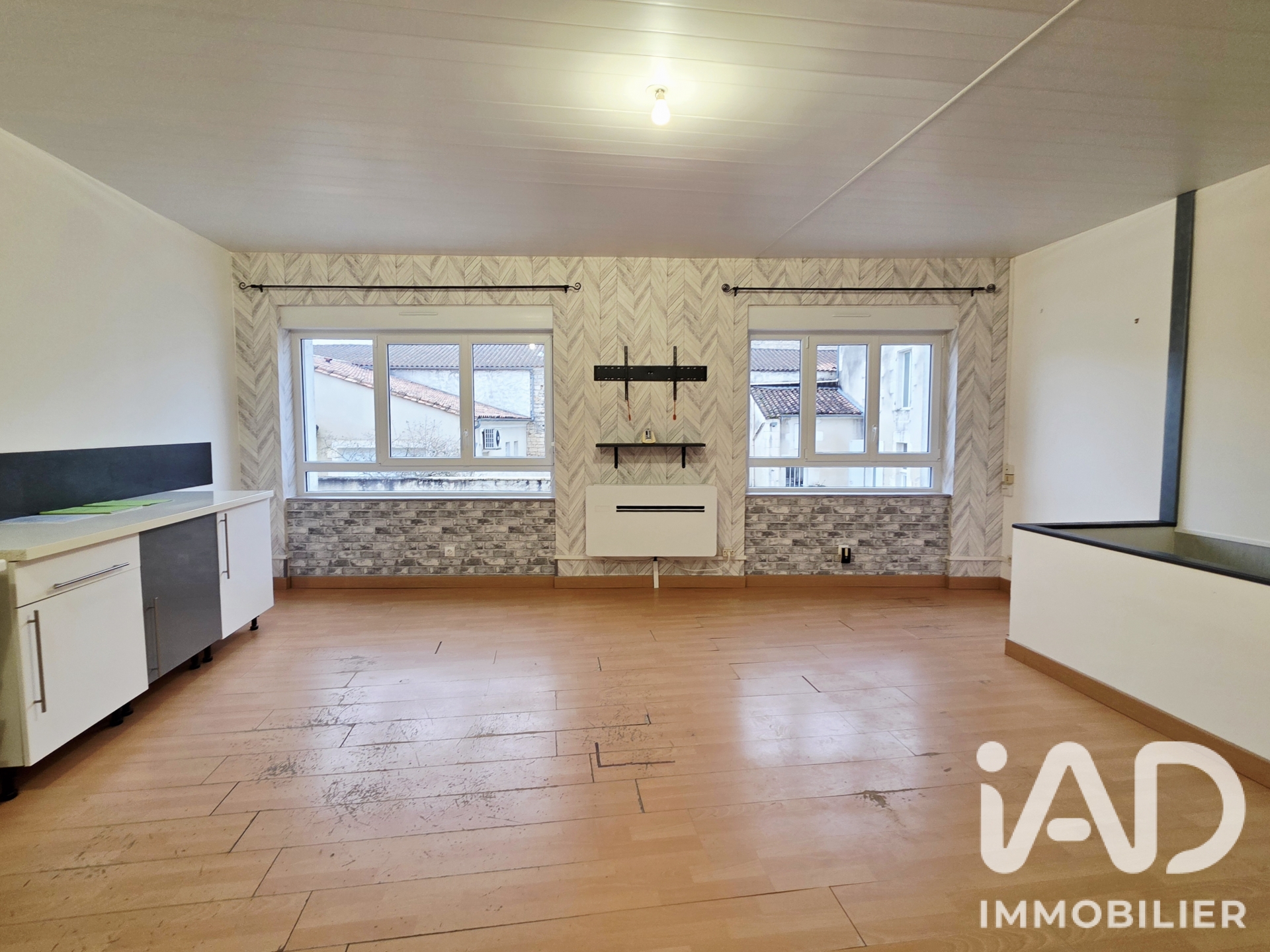 Vente maison à Rouillac (16170) : maison de ville 3 pièces 90 m² - 2112572 — 4