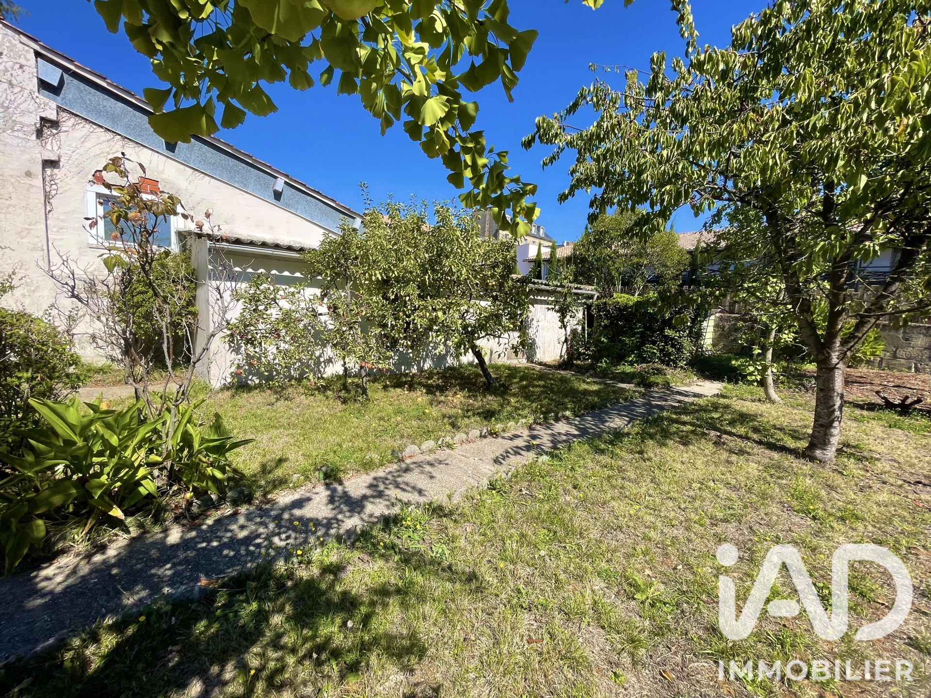 Vente maison à Pauillac (33250) : maison de ville 4 pièces 93 m² - 2111505 — 24