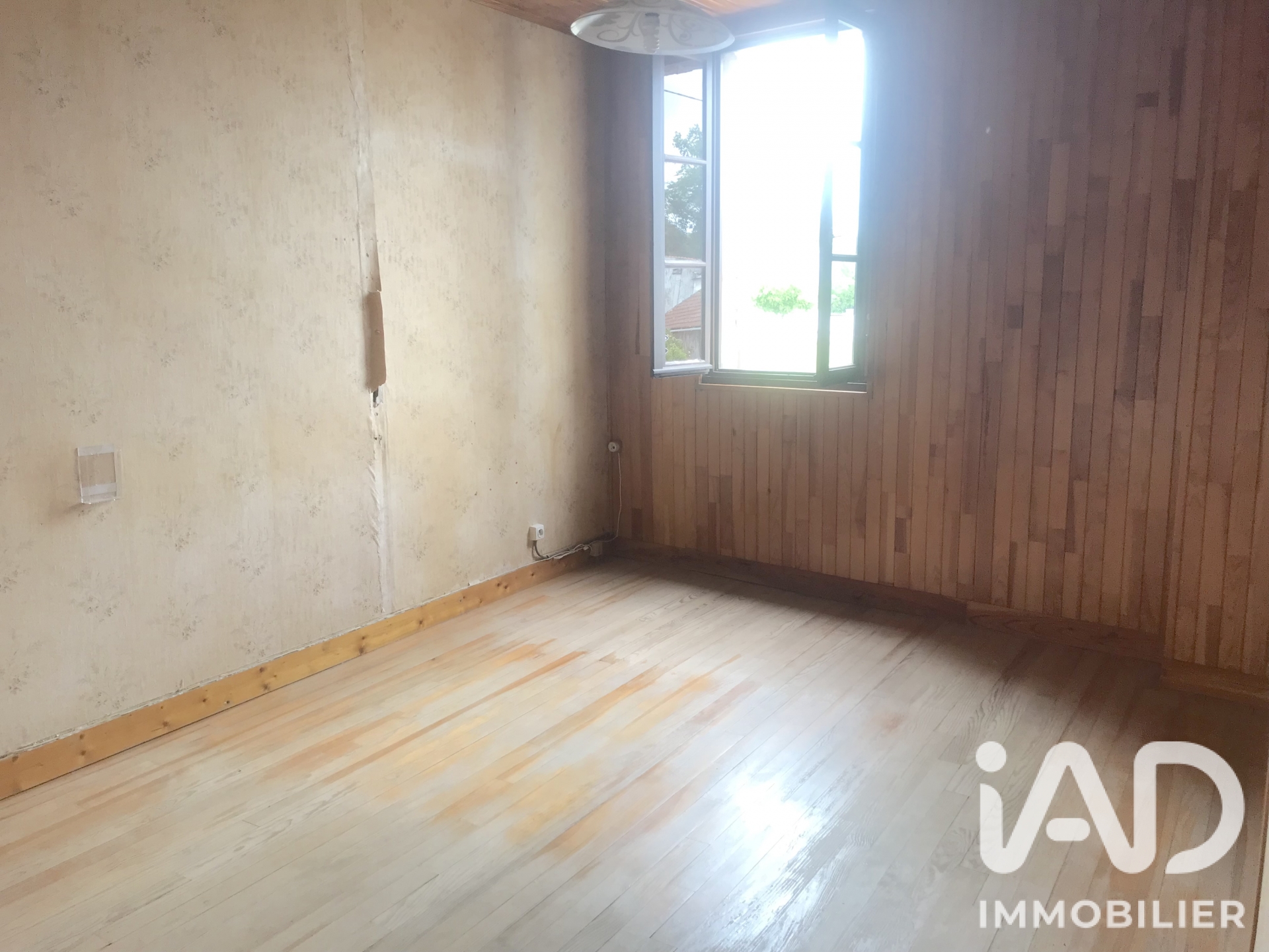 Vente maison à Saint-Sulpice-et-Cameyrac (33450) : maison de ville 4 pièces 103 m² - 2112329 — 4