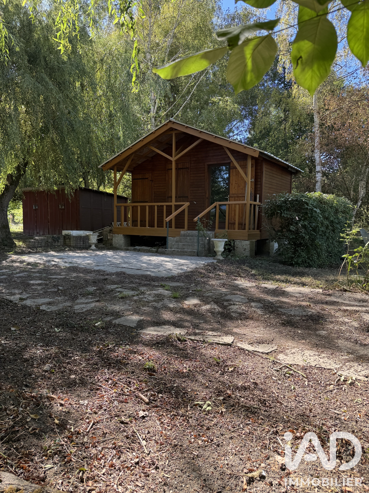 Terrain à vendre à Bourges — 23 000 € — IAD France