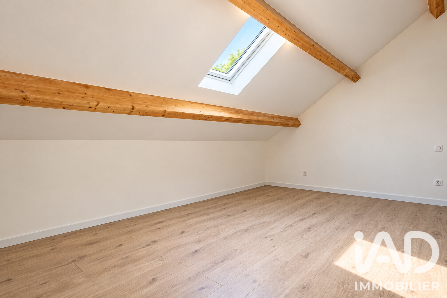 Vente maison à Montlhéry (91310) : maison traditionnelle 6 pièces 153 m² - 2112882 — 19