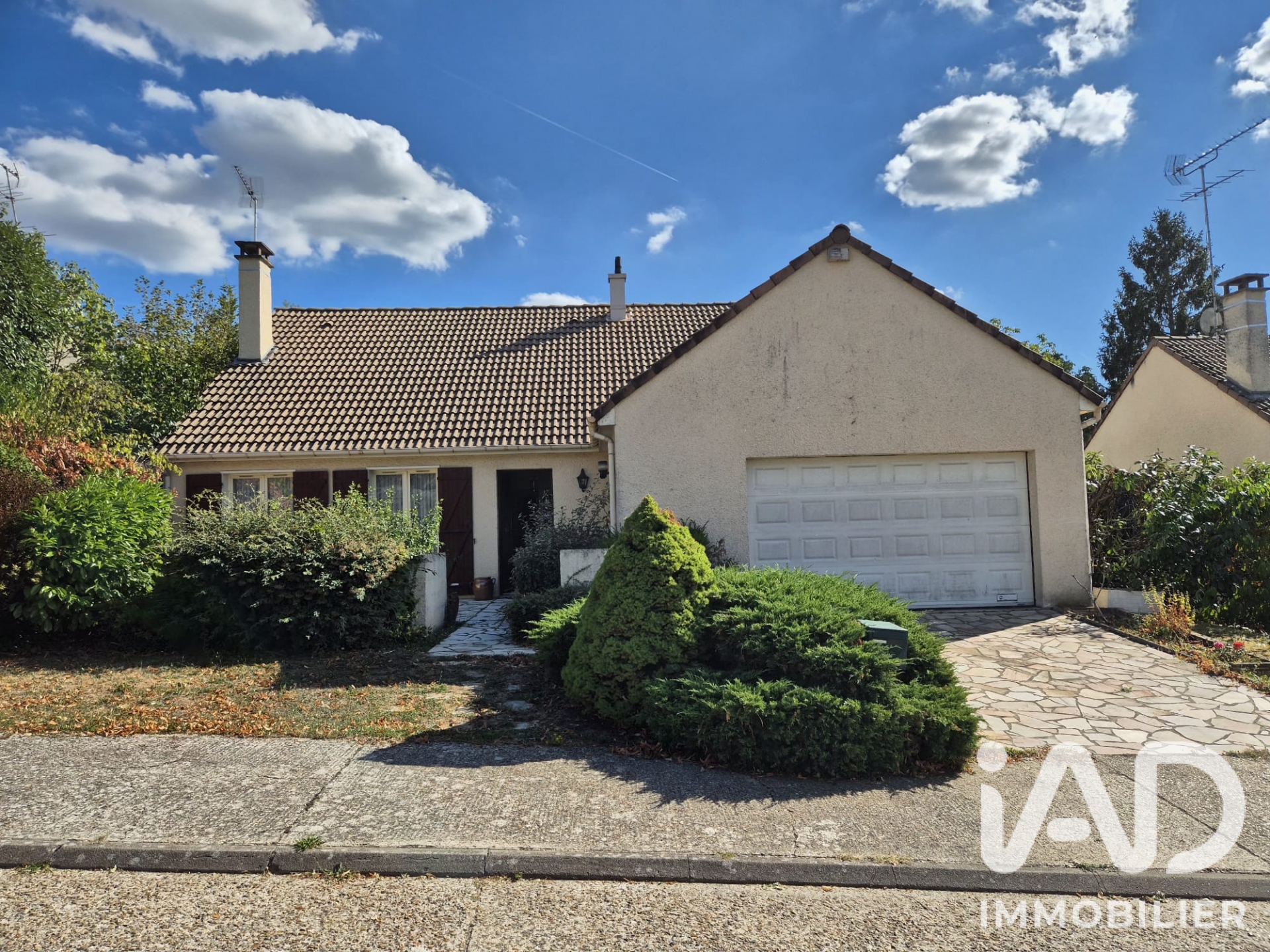 Maison à vendre à Saint-Germain-lès-Corbeil — 319 000 € — IAD France