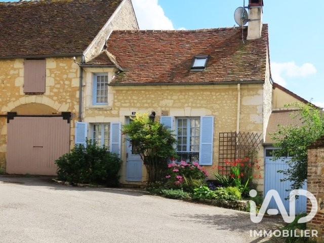 Maison à vendre à Mauves-sur-Huisne — 159 500 € — IAD France