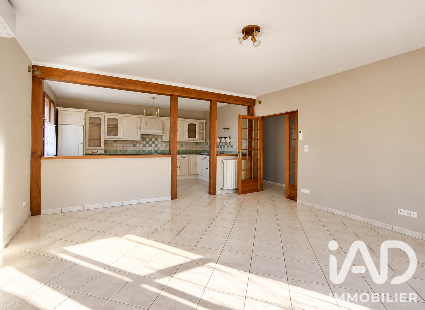Vente maison à Estivareilles (03190) : maison traditionnelle 7 pièces 127 m² — 4