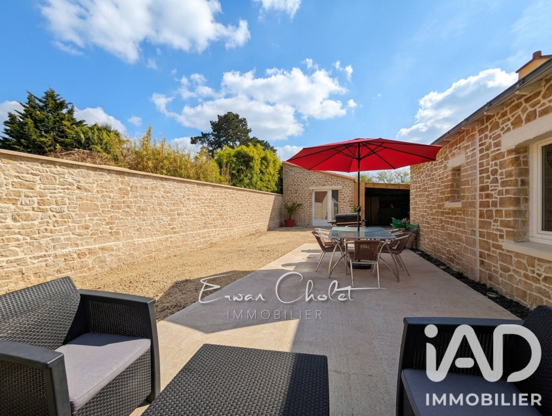 Maison à vendre à Bouguenais — 312 000 € — IAD France