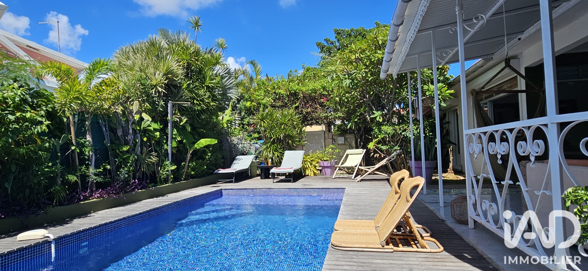 Maison à vendre à Saint-François — 540 000 € — IAD France