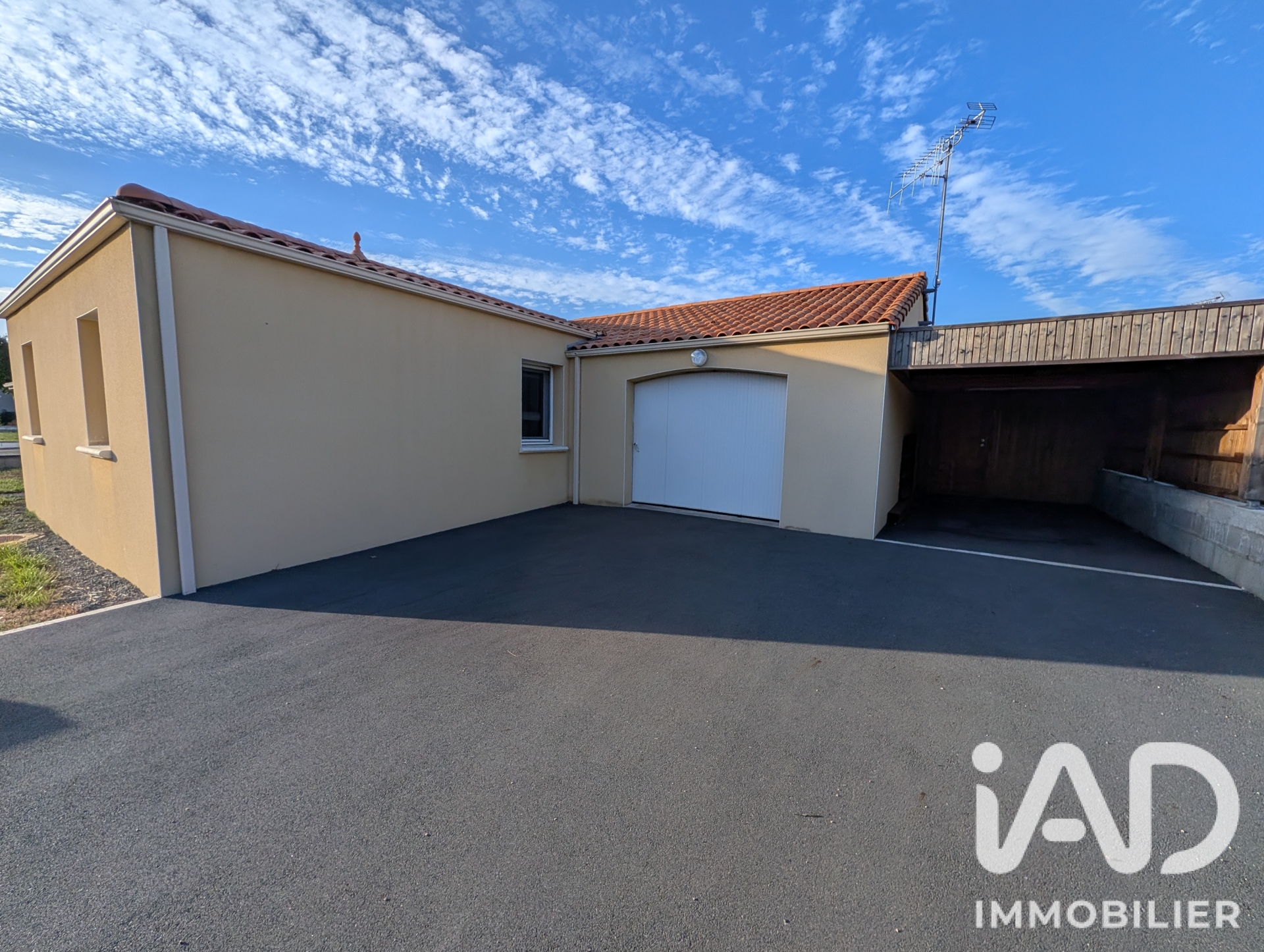 Vente maison à Les Herbiers (85500) : maison 5 pièces 103 m² - 2108958 — 13