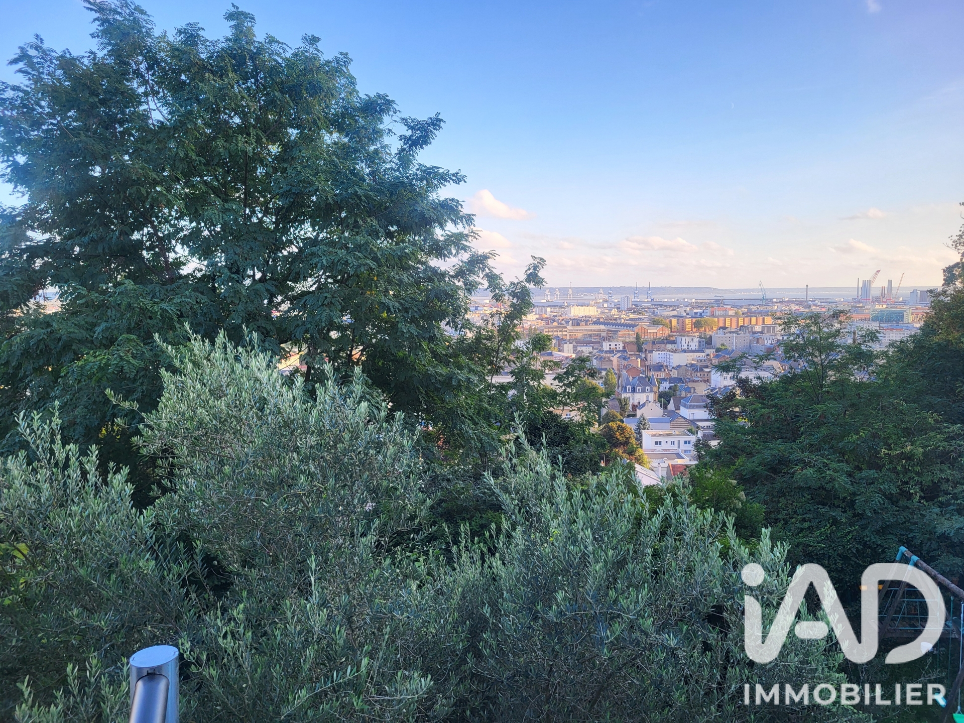 Maison à vendre à Le Havre — 137 000 € — IAD France