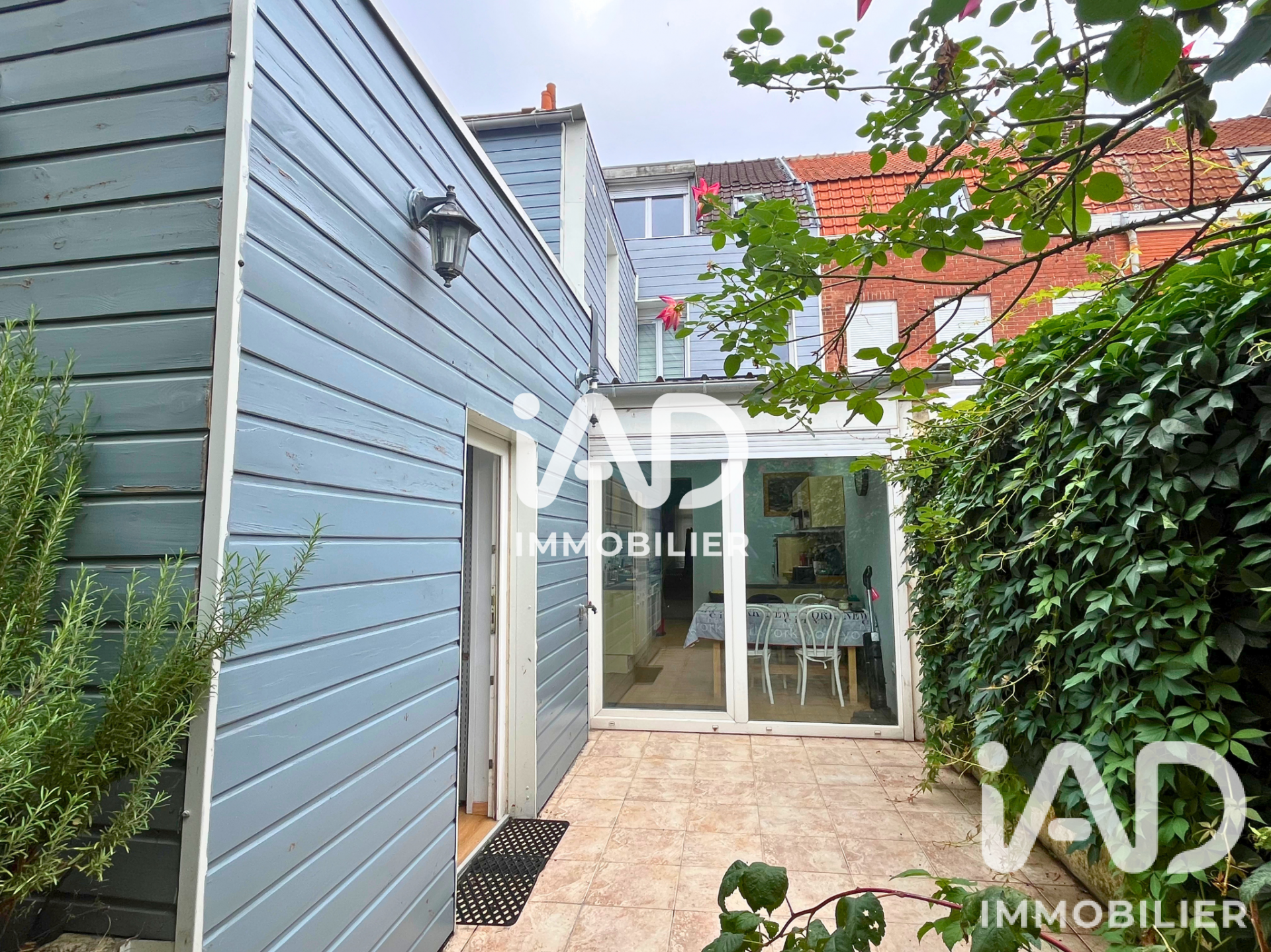 Maison à vendre à La Madeleine — 448 000 € — IAD France