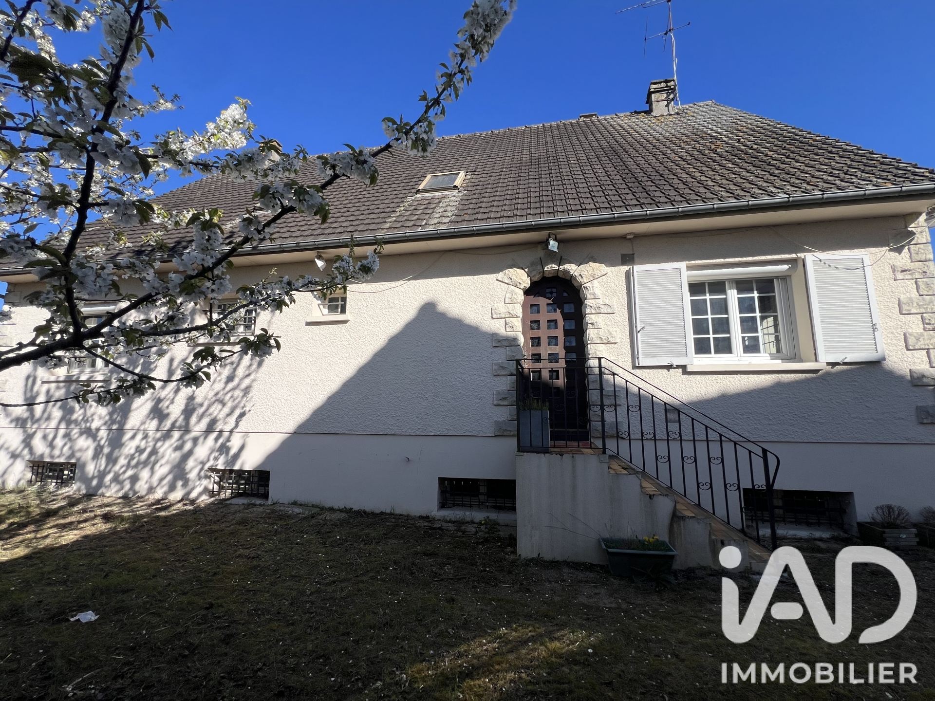 Maison à vendre à Soissons — 215 000 € — IAD France